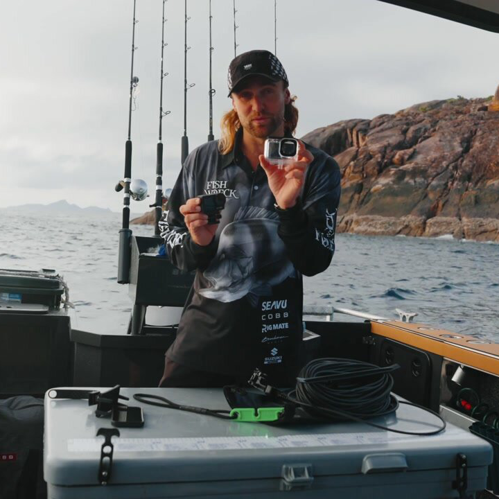 Educational overview of the Seavu Seeker Marine Kit streaming live underwater footage to a phone — ideal for fishing, research, and inspections.